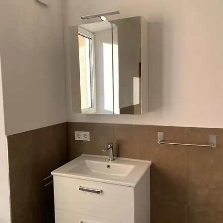 Maxglan I Apartment